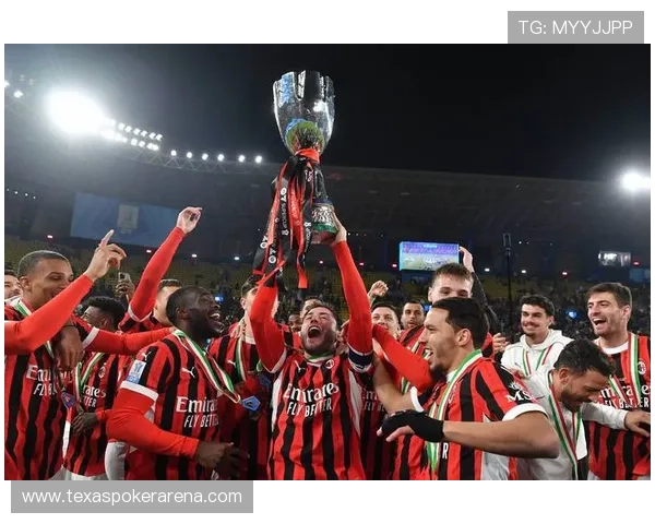 里尔主帅热内西奥：谈边路传中战术与吉鲁的支点作用